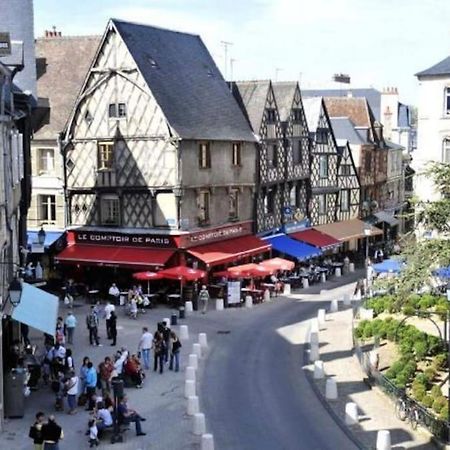 Апартаменты Le Baldaquin Quartier Cathedrale-Marais Бурж Экстерьер фото