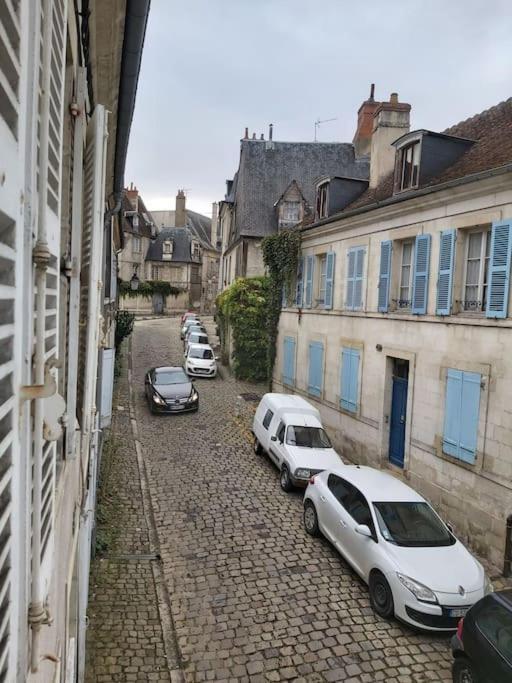 Апартаменты Le Baldaquin Quartier Cathedrale-Marais Бурж Экстерьер фото
